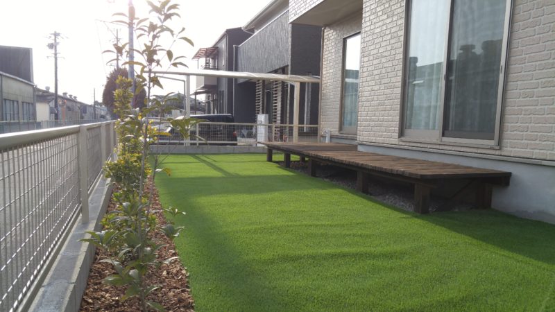 Ｕ様邸　リガーデン工事　（人工芝・防草工事）